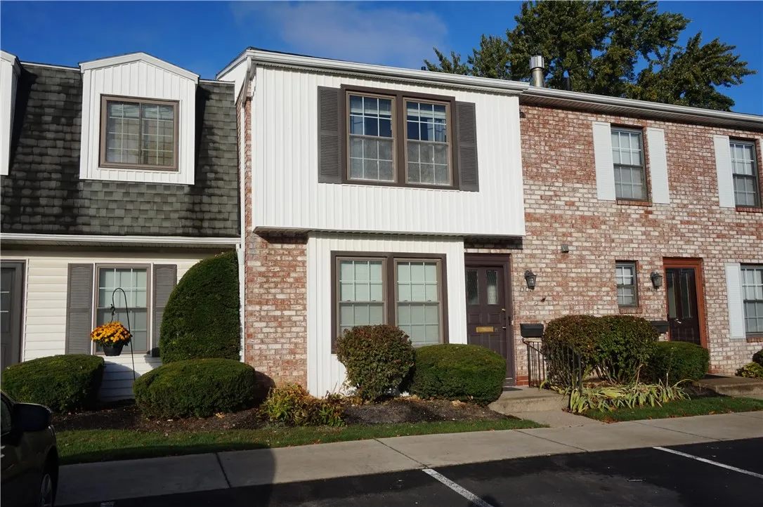 663 French Road, Brighton, New York 14618, Brighton, New York 14618, 3 Bedrooms Bedrooms, 7 Rooms Rooms,1 BathroomBathrooms,Residential Lease,For Rent,663 French Road, Brighton, New York 14618,0,R1644259