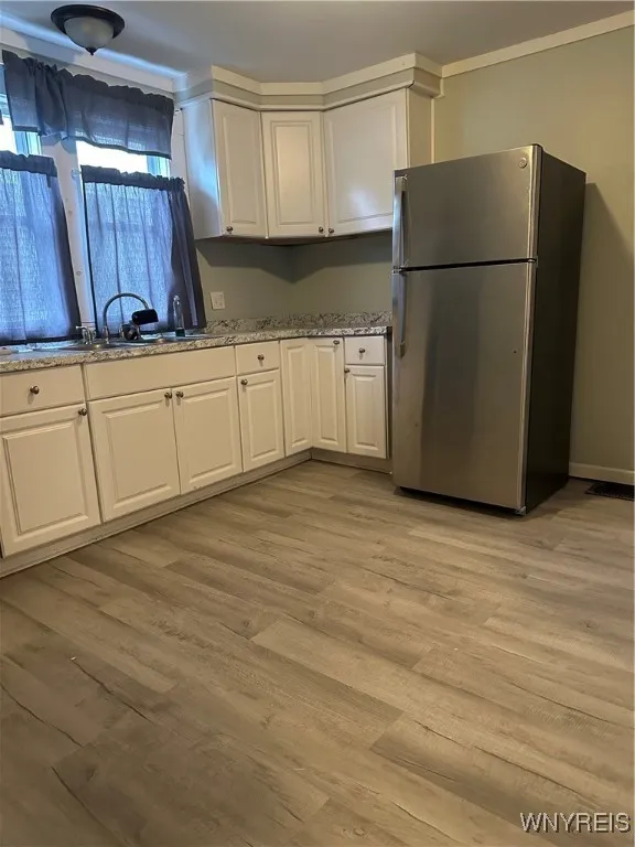28 Red Jacket Parkway, Buffalo, New York 14220, Buffalo, New York 14220, 5 Bedrooms Bedrooms, ,2 BathroomsBathrooms,Residential,For Sale,28 Red Jacket Parkway, Buffalo, New York 14220,0,B1644409