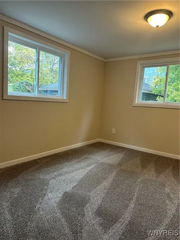 28 Red Jacket Parkway, Buffalo, New York 14220, Buffalo, New York 14220, 5 Bedrooms Bedrooms, ,2 BathroomsBathrooms,Residential,For Sale,28 Red Jacket Parkway, Buffalo, New York 14220,0,B1644409