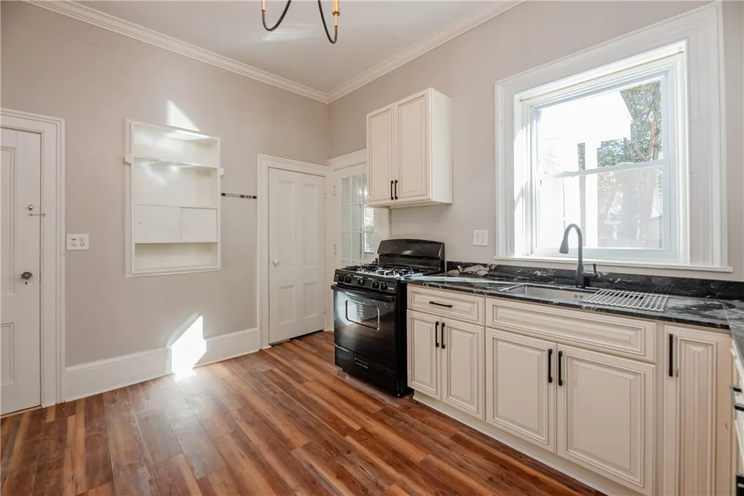 223 West Main Street, Waterloo, New York 13165, Waterloo, New York 13165, 5 Bedrooms Bedrooms, ,4 BathroomsBathrooms,Residential,For Sale,223 West Main Street, Waterloo, New York 13165,0,R1644366