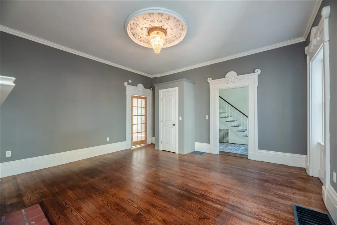 223 West Main Street, Waterloo, New York 13165, Waterloo, New York 13165, 5 Bedrooms Bedrooms, ,4 BathroomsBathrooms,Residential,For Sale,223 West Main Street, Waterloo, New York 13165,0,R1644366