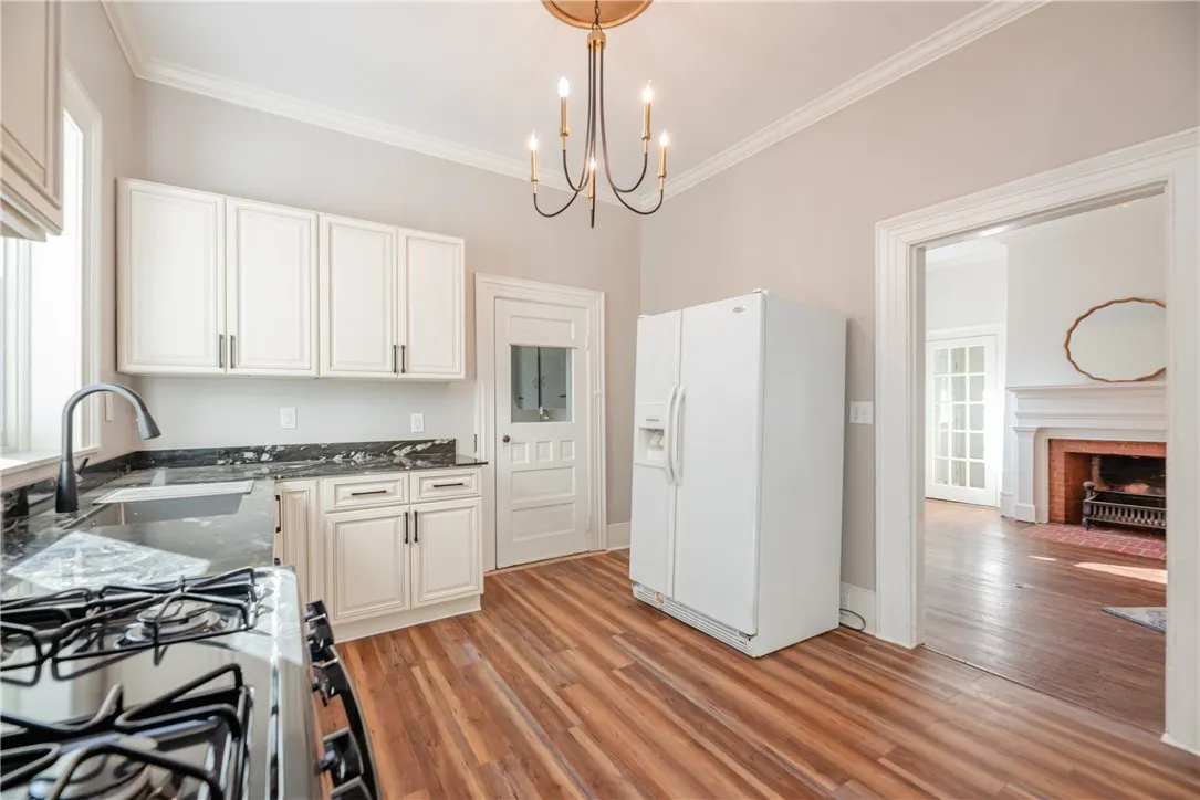 223 West Main Street, Waterloo, New York 13165, Waterloo, New York 13165, 5 Bedrooms Bedrooms, ,4 BathroomsBathrooms,Residential,For Sale,223 West Main Street, Waterloo, New York 13165,0,R1644366