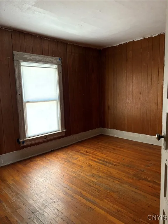 717 Cannon Street, Syracuse, New York 13205, Syracuse, New York 13205, 4 Bedrooms Bedrooms, 11 Rooms Rooms,1 BathroomBathrooms,Residential,For Sale,717 Cannon Street, Syracuse, New York 13205,0,S1644286