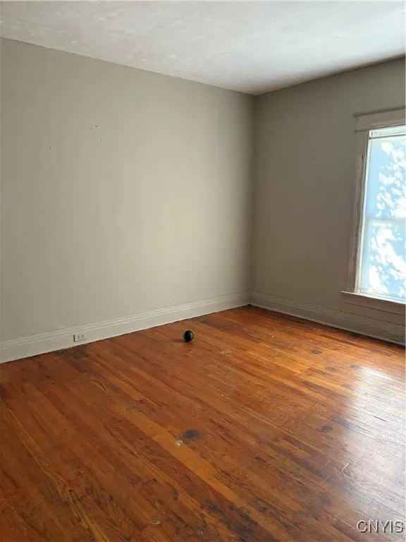 717 Cannon Street, Syracuse, New York 13205, Syracuse, New York 13205, 4 Bedrooms Bedrooms, 11 Rooms Rooms,1 BathroomBathrooms,Residential,For Sale,717 Cannon Street, Syracuse, New York 13205,0,S1644286