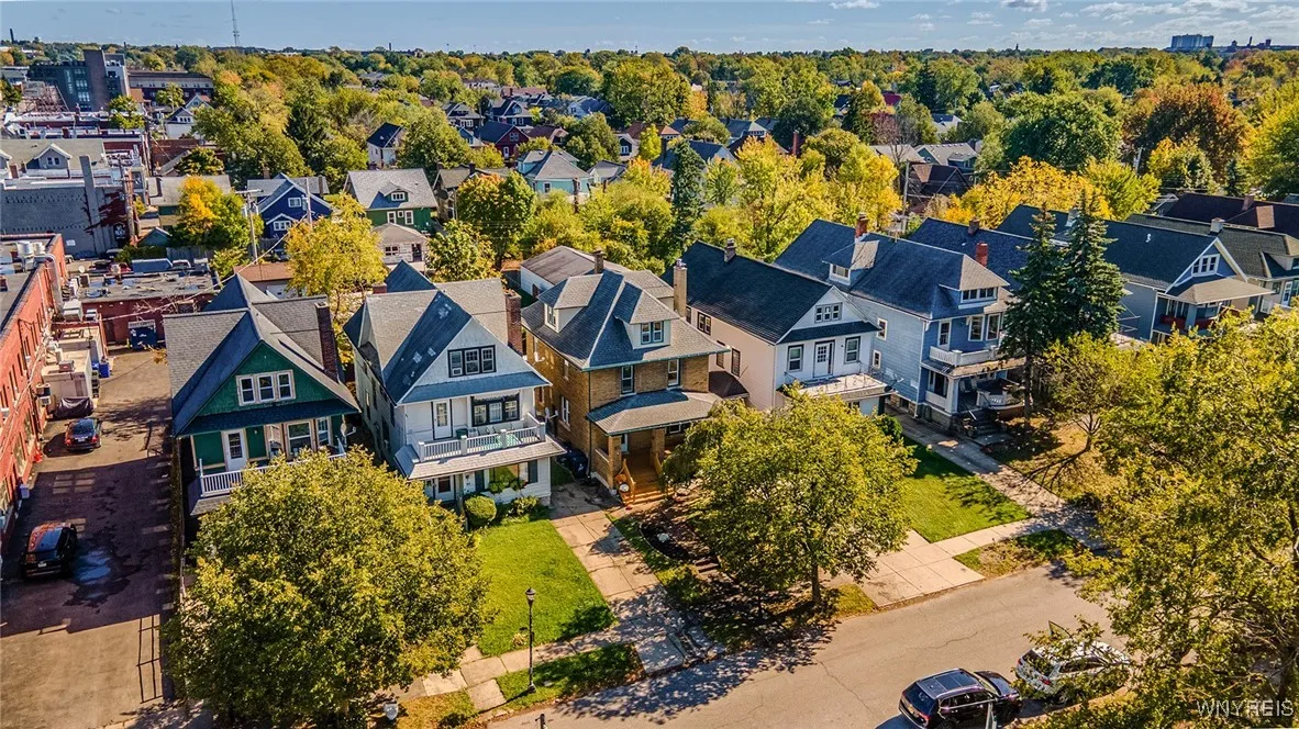 87 Sterling Avenue, Buffalo, New York 14216, Buffalo, New York 14216, 4 Bedrooms Bedrooms, 10 Rooms Rooms,1 BathroomBathrooms,Residential,For Sale,87 Sterling Avenue, Buffalo, New York 14216,0,B1642675