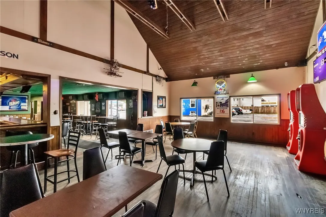 2794 Harlem Road, Cheektowaga, New York 14225, Cheektowaga, New York 14225, ,Commercial Sale,For Sale,2794 Harlem Road, Cheektowaga, New York 14225,0,B1644184