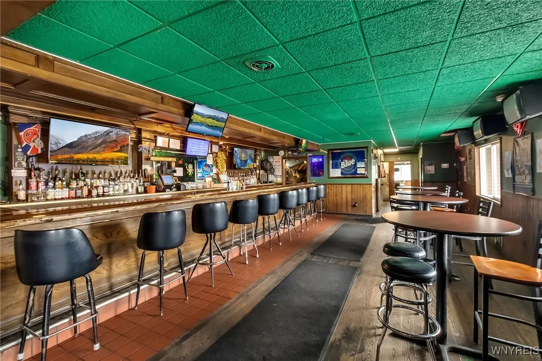 2794 Harlem Road, Cheektowaga, New York 14225, Cheektowaga, New York 14225, ,Commercial Sale,For Sale,2794 Harlem Road, Cheektowaga, New York 14225,0,B1644184