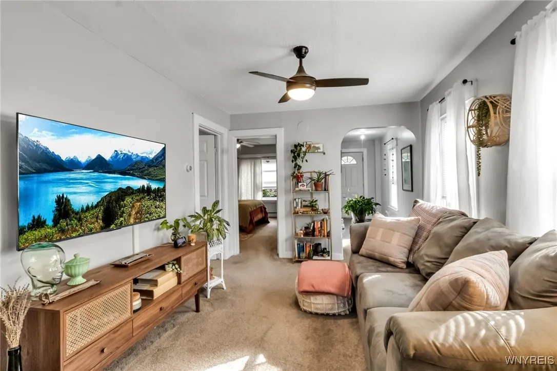 4022 Sheldon Road, Hamburg, New York 14127, Hamburg, New York 14127, 5 Bedrooms Bedrooms, ,3 BathroomsBathrooms,Residential,Closed,4022 Sheldon Road, Hamburg, New York 14127,0,B1642294