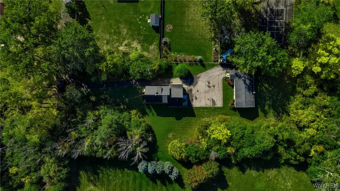 4022 Sheldon Road, Hamburg, New York 14127, Hamburg, New York 14127, 5 Bedrooms Bedrooms, ,3 BathroomsBathrooms,Residential,Closed,4022 Sheldon Road, Hamburg, New York 14127,0,B1642294