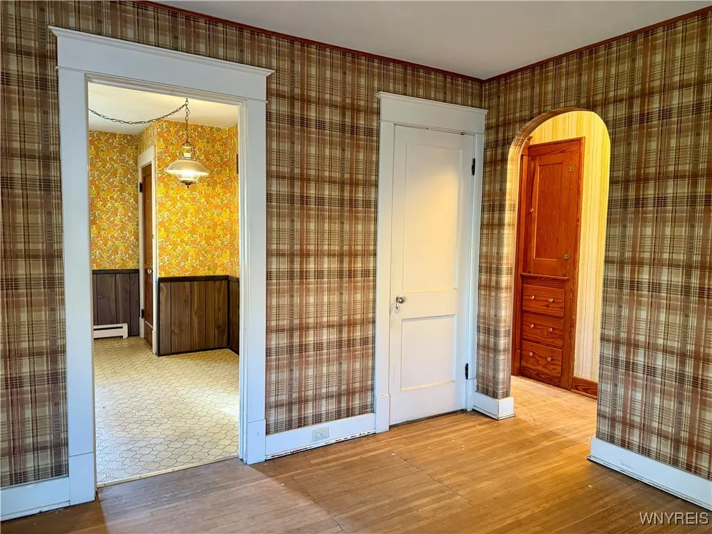 Living Room/ Dining Room