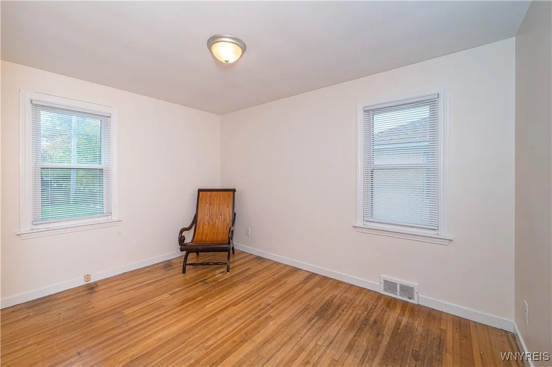 83 Keats Avenue, Tonawanda, New York 14150, Tonawanda, New York 14150, 3 Bedrooms Bedrooms, 7 Rooms Rooms,1 BathroomBathrooms,Residential,For Sale,83 Keats Avenue, Tonawanda, New York 14150,0,B1644447