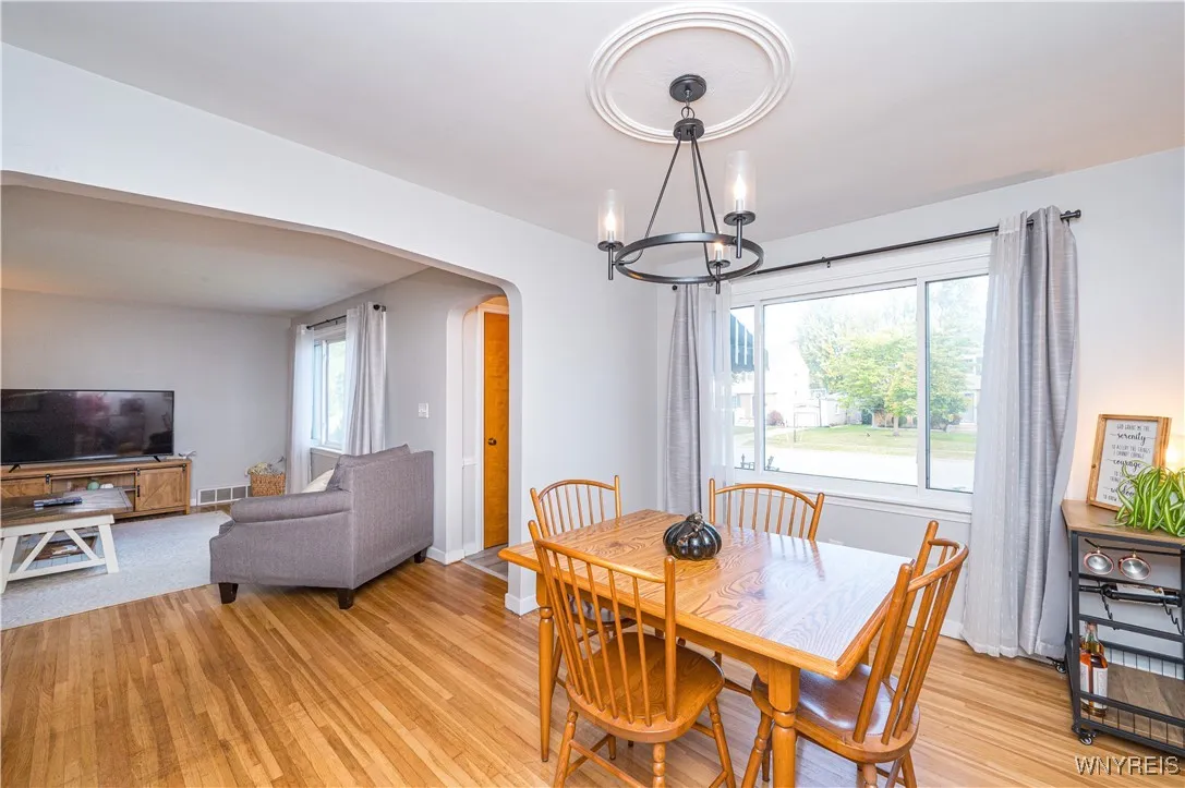 83 Keats Avenue, Tonawanda, New York 14150, Tonawanda, New York 14150, 3 Bedrooms Bedrooms, 7 Rooms Rooms,1 BathroomBathrooms,Residential,For Sale,83 Keats Avenue, Tonawanda, New York 14150,0,B1644447