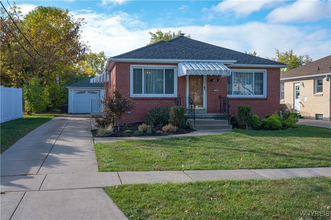 83 Keats Avenue, Tonawanda, New York 14150, Tonawanda, New York 14150, 3 Bedrooms Bedrooms, 7 Rooms Rooms,1 BathroomBathrooms,Residential,For Sale,83 Keats Avenue, Tonawanda, New York 14150,0,B1644447