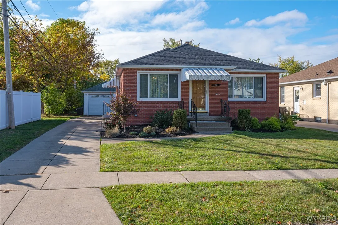 83 Keats Avenue, Tonawanda, New York 14150, Tonawanda, New York 14150, 3 Bedrooms Bedrooms, 7 Rooms Rooms,1 BathroomBathrooms,Residential,For Sale,83 Keats Avenue, Tonawanda, New York 14150,0,B1644447
