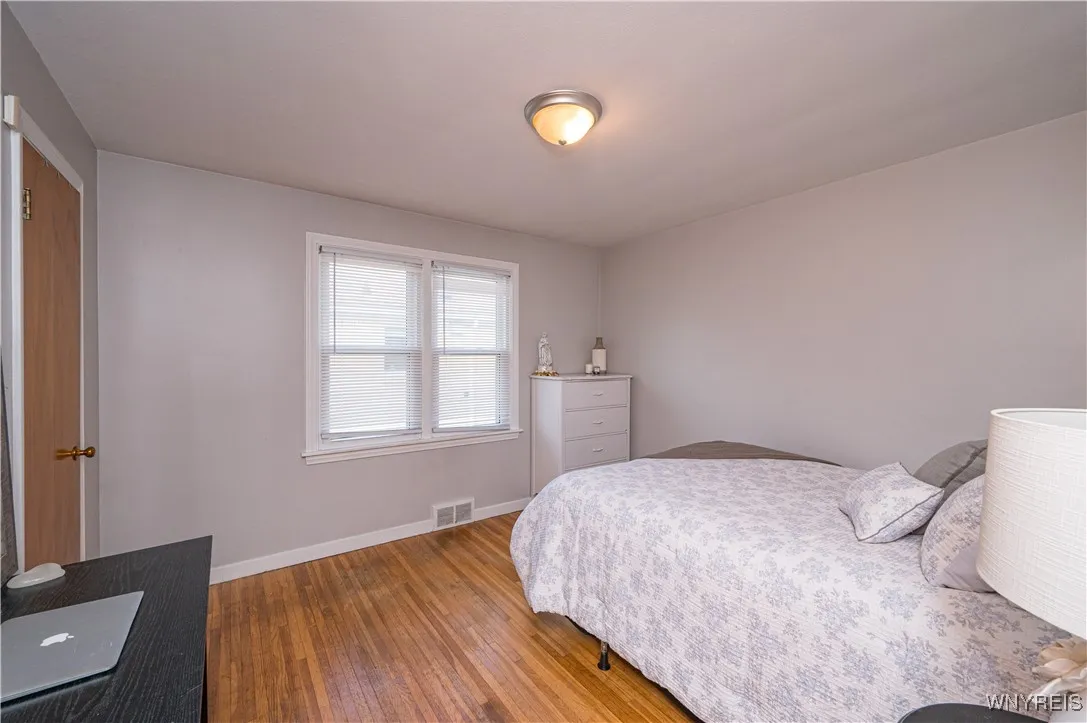 83 Keats Avenue, Tonawanda, New York 14150, Tonawanda, New York 14150, 3 Bedrooms Bedrooms, 7 Rooms Rooms,1 BathroomBathrooms,Residential,For Sale,83 Keats Avenue, Tonawanda, New York 14150,0,B1644447