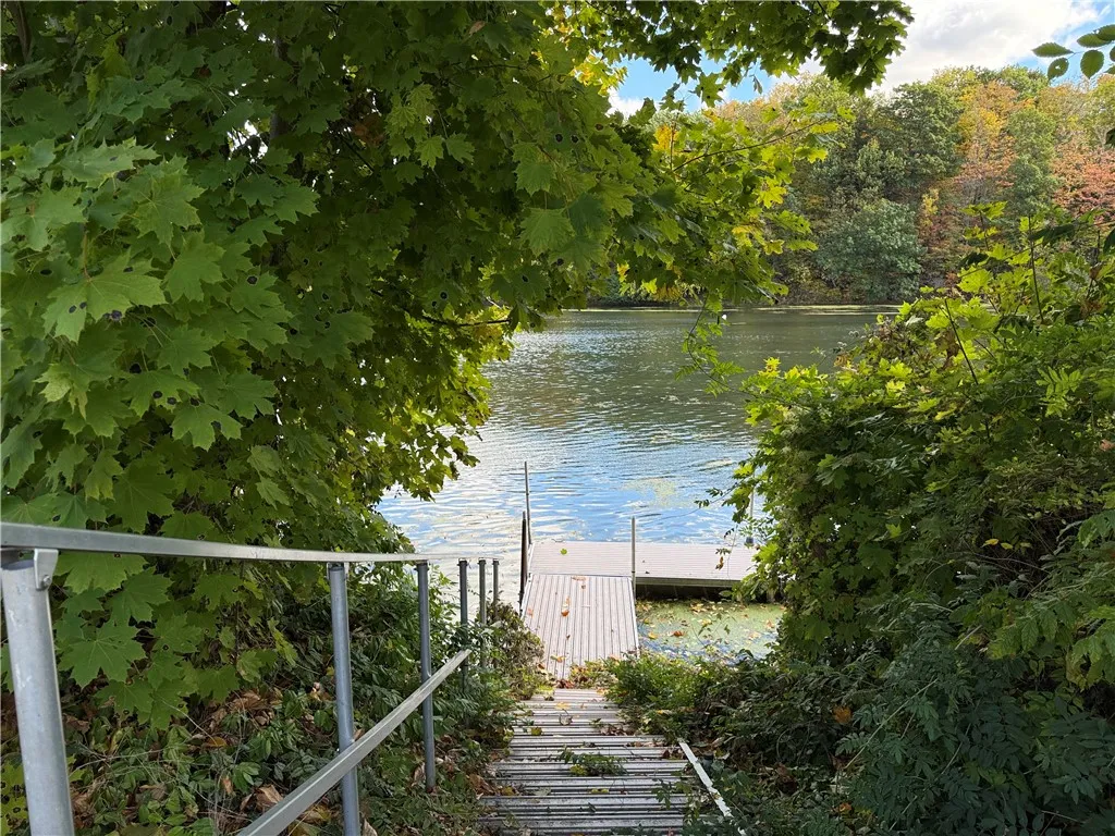 2258 Knights Lane, Carlton, New York 14571, Carlton, New York 14571, 3 Bedrooms Bedrooms, 5 Rooms Rooms,1 BathroomBathrooms,Residential,For Sale,2258 Knights Lane, Carlton, New York 14571,0,R1643841