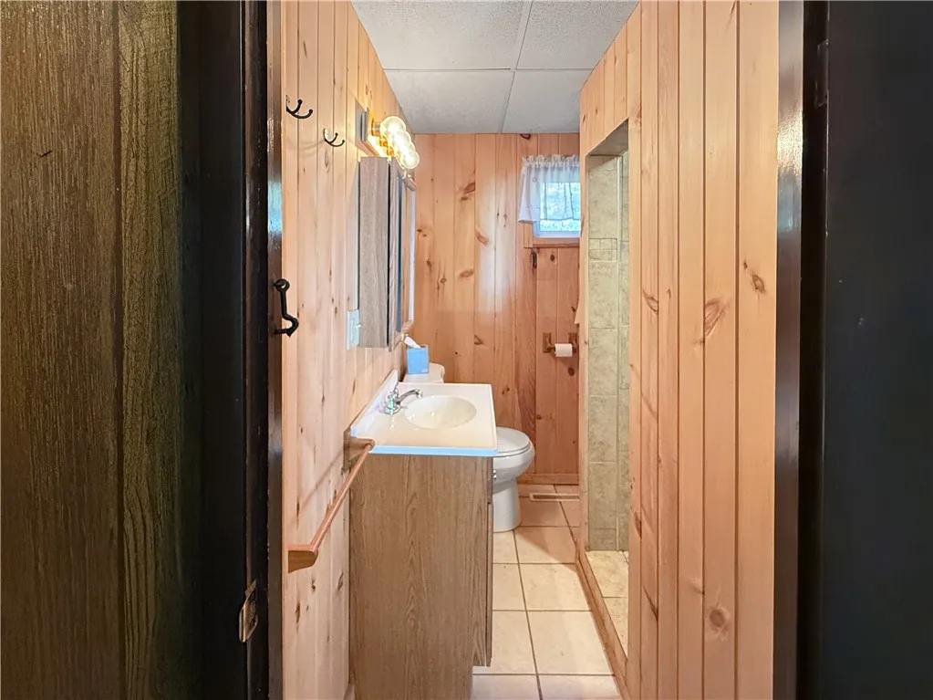 2258 Knights Lane, Carlton, New York 14571, Carlton, New York 14571, 3 Bedrooms Bedrooms, 5 Rooms Rooms,1 BathroomBathrooms,Residential,For Sale,2258 Knights Lane, Carlton, New York 14571,0,R1643841