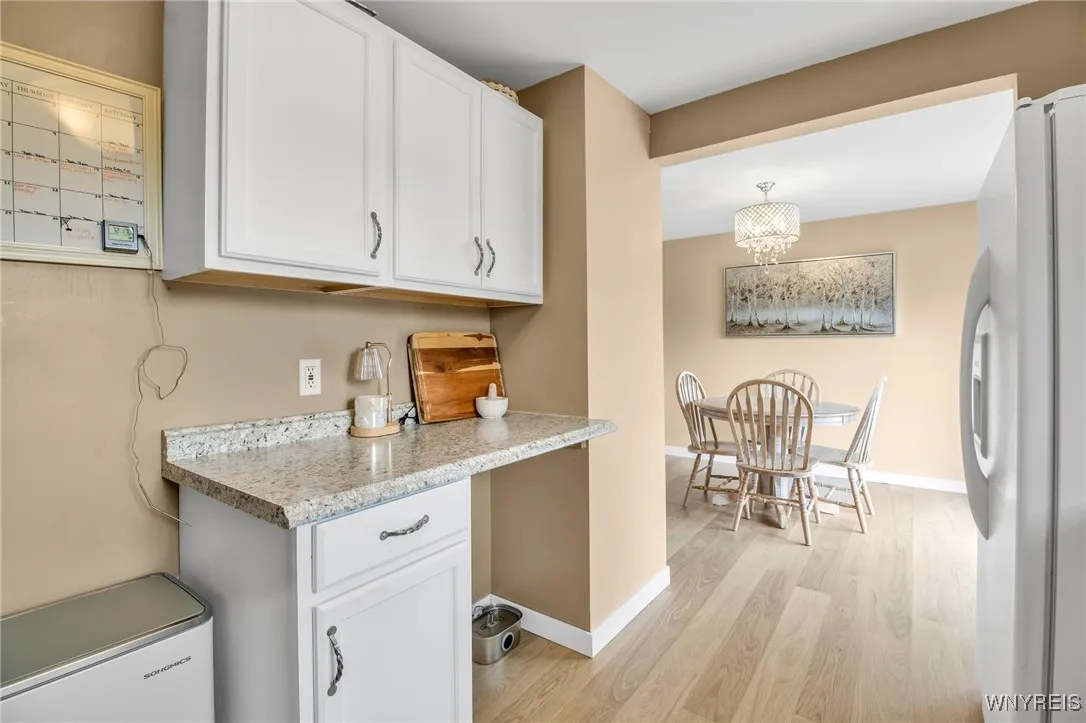 6 Towerwood Road, Grand Island, New York 14072, Grand Island, New York 14072, 2 Bedrooms Bedrooms, 5 Rooms Rooms,1 BathroomBathrooms,Residential,For Sale,6 Towerwood Road, Grand Island, New York 14072,0,B1644363