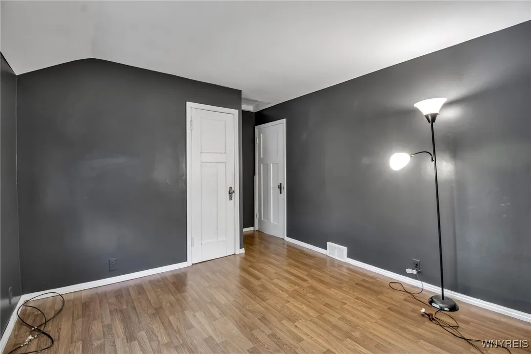 170 Glen Avenue, Amherst, New York 14221, Amherst, New York 14221, 3 Bedrooms Bedrooms, 6 Rooms Rooms,1 BathroomBathrooms,Residential,For Sale,170 Glen Avenue, Amherst, New York 14221,0,B1643653
