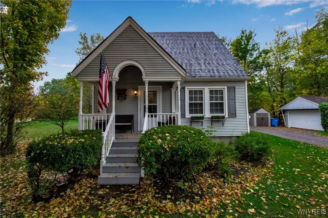 11045 Darling Road, Wales, New York 14139, Wales, New York 14139, 4 Bedrooms Bedrooms, 7 Rooms Rooms,1 BathroomBathrooms,Residential,Closed,11045 Darling Road, Wales, New York 14139,0,B1644385