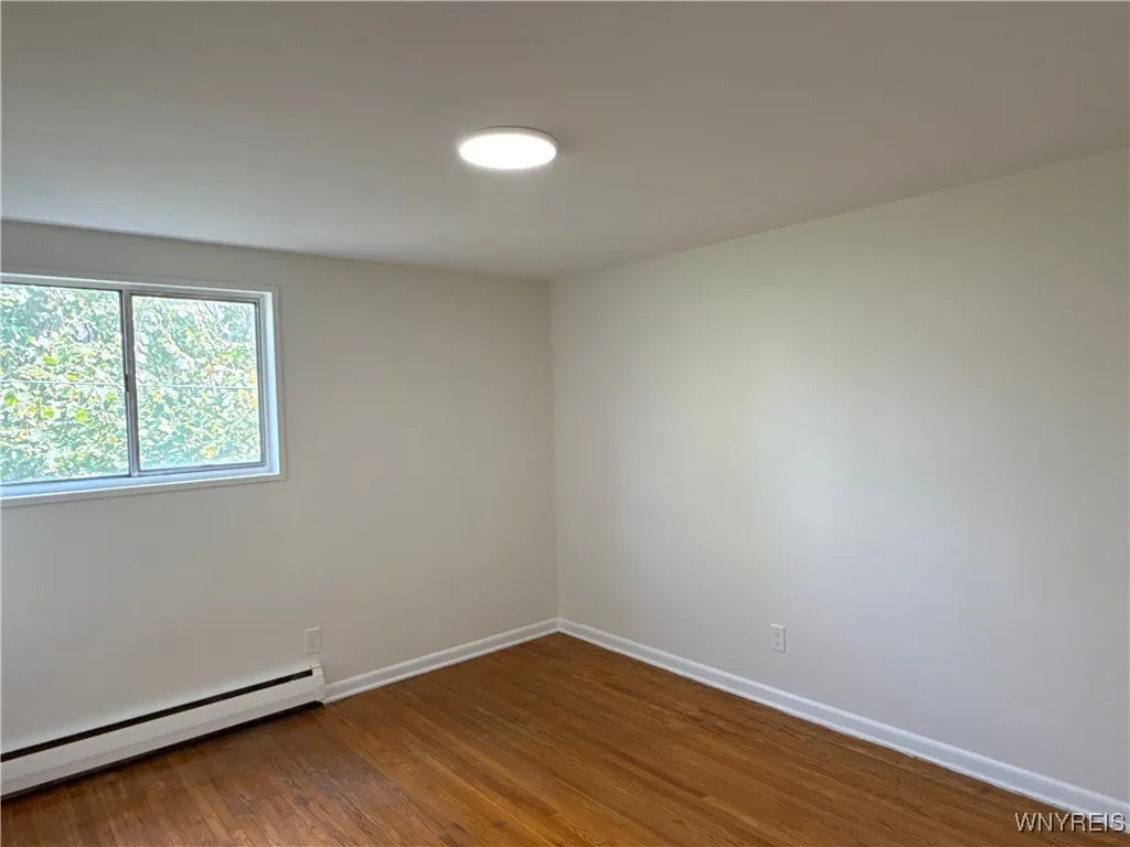 130 Sanders Road, Buffalo, New York 14216, Buffalo, New York 14216, 2 Bedrooms Bedrooms, 5 Rooms Rooms,1 BathroomBathrooms,Residential Lease,For Rent,130 Sanders Road, Buffalo, New York 14216,0,B1642666
