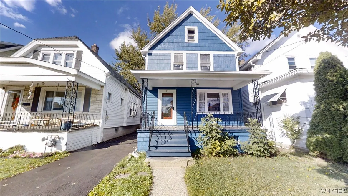 36 Layer Avenue, Buffalo, New York 14207, Buffalo, New York 14207, 3 Bedrooms Bedrooms, 7 Rooms Rooms,1 BathroomBathrooms,Residential,For Sale,36 Layer Avenue, Buffalo, New York 14207,0,B1644398