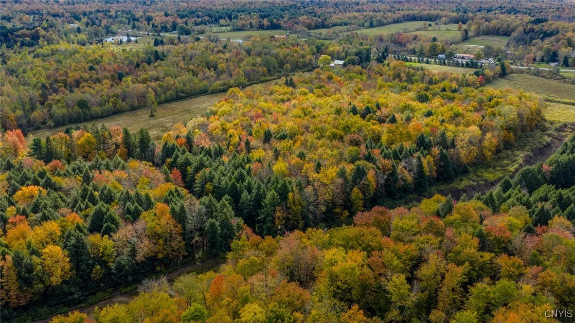 11 Carr Drive, Parish, New York 13131, Parish, New York 13131, 3 Bedrooms Bedrooms, 7 Rooms Rooms,1 BathroomBathrooms,Residential,For Sale,11 Carr Drive, Parish, New York 13131,0,S1644445