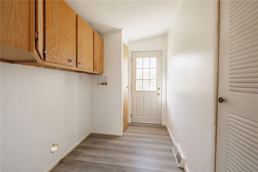 6438 Niver Road, Conesus, New York 14435, Conesus, New York 14435, 3 Bedrooms Bedrooms, 5 Rooms Rooms,2 BathroomsBathrooms,Residential,For Sale,6438 Niver Road, Conesus, New York 14435,0,R1643544