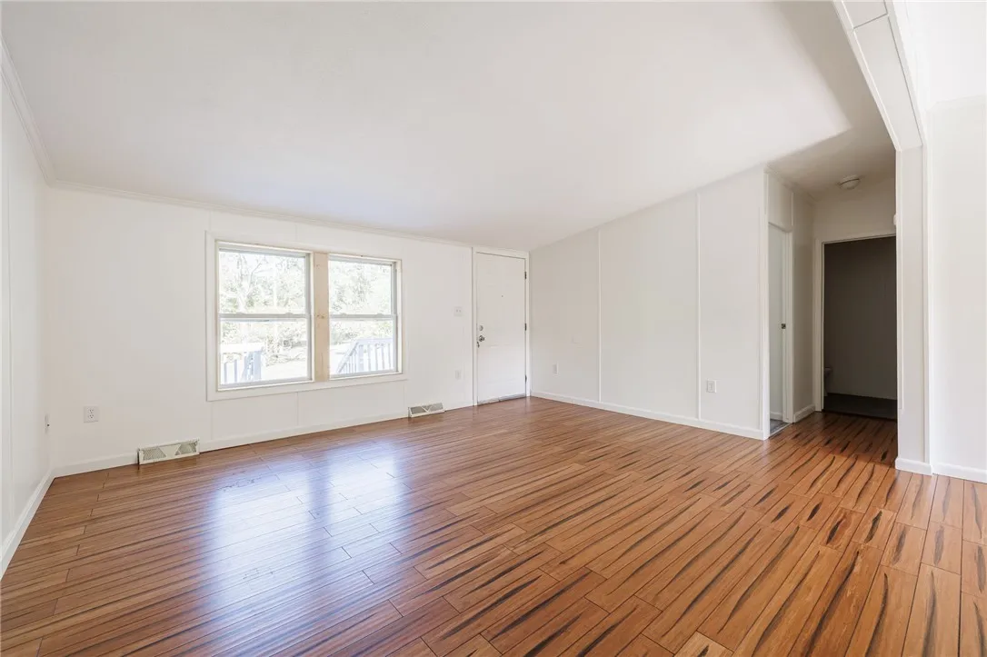 6438 Niver Road, Conesus, New York 14435, Conesus, New York 14435, 3 Bedrooms Bedrooms, 5 Rooms Rooms,2 BathroomsBathrooms,Residential,For Sale,6438 Niver Road, Conesus, New York 14435,0,R1643544