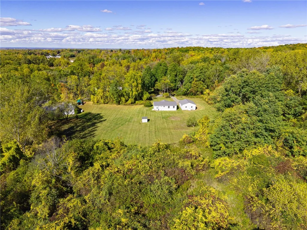 6438 Niver Road, Conesus, New York 14435, Conesus, New York 14435, 3 Bedrooms Bedrooms, 5 Rooms Rooms,2 BathroomsBathrooms,Residential,For Sale,6438 Niver Road, Conesus, New York 14435,0,R1643544
