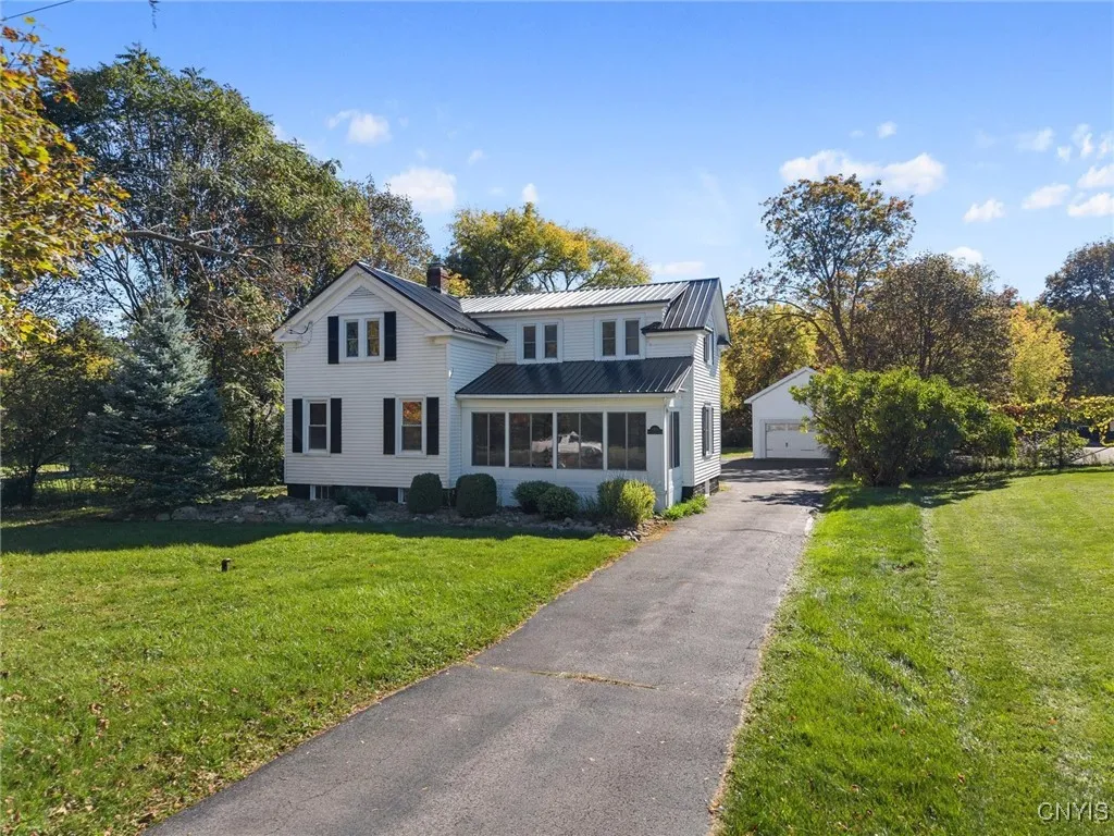 4914 West Seneca 2, Onondaga, New York 13215, Onondaga, New York 13215, 2 Bedrooms Bedrooms, 5 Rooms Rooms,1 BathroomBathrooms,Residential Lease,For Rent,4914 West Seneca 2, Onondaga, New York 13215,0,S1644529 4914 West Seneca 2, Onondaga, New York 13215, Onondaga, New York 13215, 2 Bedrooms Bedrooms, 5 Rooms Rooms,1 BathroomBathrooms,Residential Lease,For Rent,4914 West Seneca 2, Onondaga, New York 13215,0,S1644529