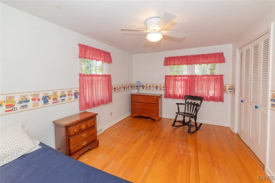 127 Hillside Way, Camillus, New York 13031, Camillus, New York 13031, 5 Bedrooms Bedrooms, 11 Rooms Rooms,2 BathroomsBathrooms,Residential,For Sale,127 Hillside Way, Camillus, New York 13031,0,S1644357