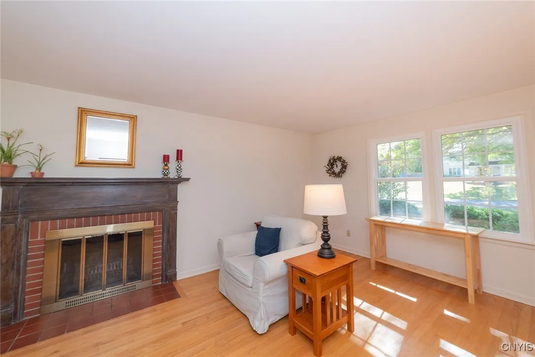 127 Hillside Way, Camillus, New York 13031, Camillus, New York 13031, 5 Bedrooms Bedrooms, 11 Rooms Rooms,2 BathroomsBathrooms,Residential,For Sale,127 Hillside Way, Camillus, New York 13031,0,S1644357