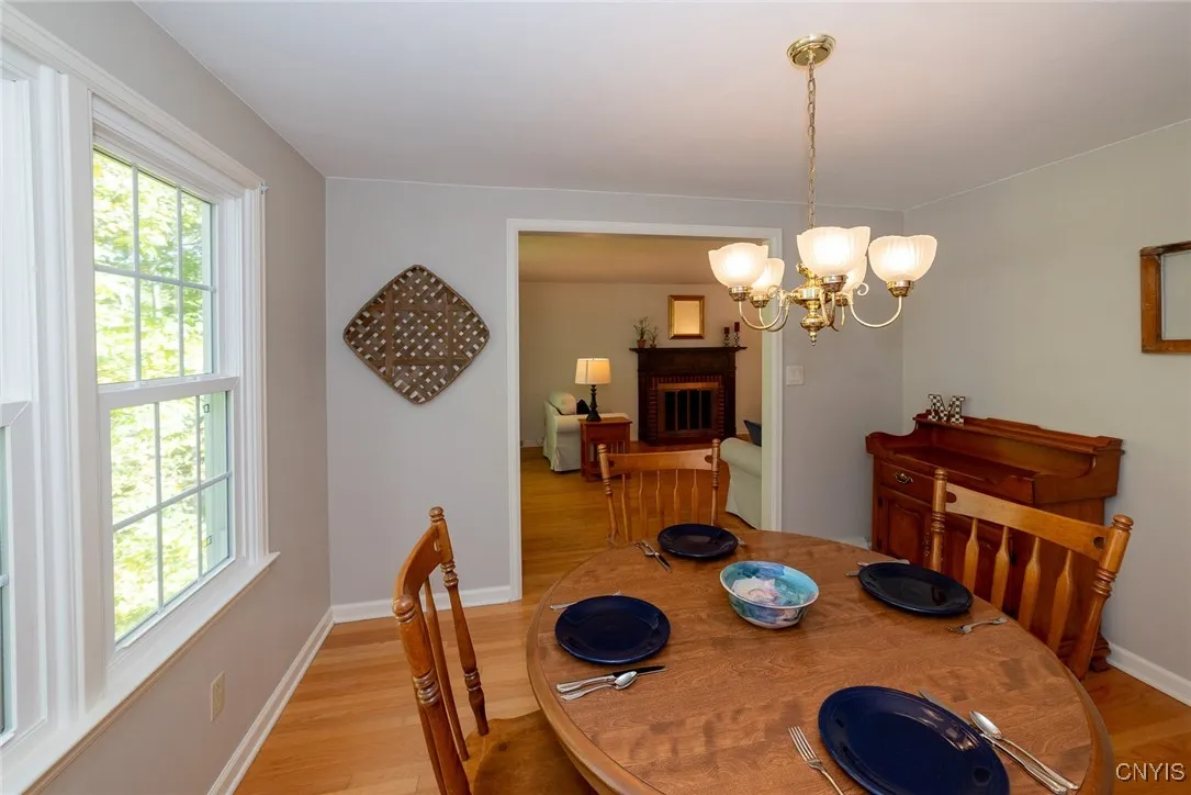 127 Hillside Way, Camillus, New York 13031, Camillus, New York 13031, 5 Bedrooms Bedrooms, 11 Rooms Rooms,2 BathroomsBathrooms,Residential,For Sale,127 Hillside Way, Camillus, New York 13031,0,S1644357