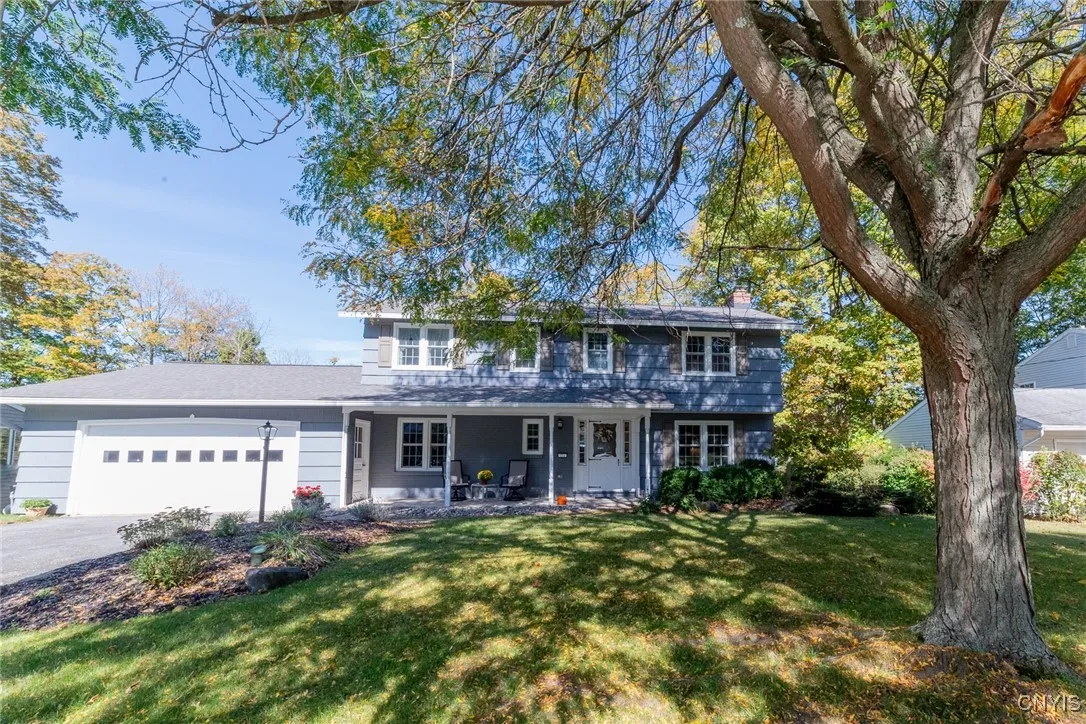 Welcome to 127 Hillside Way!