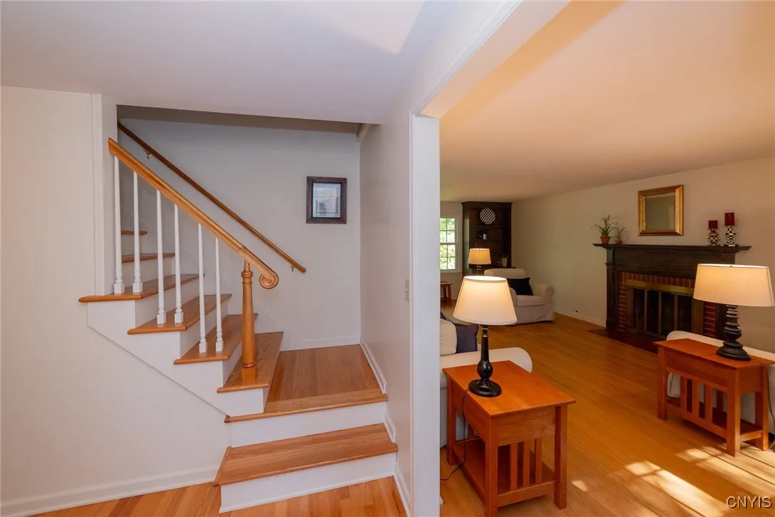 127 Hillside Way, Camillus, New York 13031, Camillus, New York 13031, 5 Bedrooms Bedrooms, 11 Rooms Rooms,2 BathroomsBathrooms,Residential,For Sale,127 Hillside Way, Camillus, New York 13031,0,S1644357