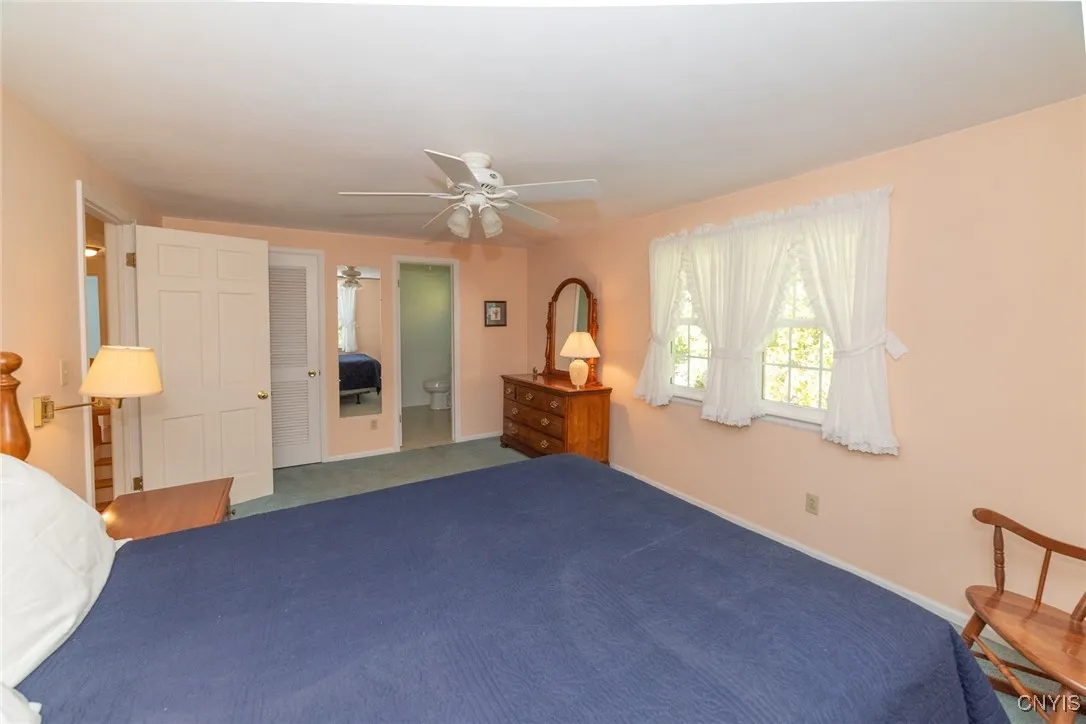 127 Hillside Way, Camillus, New York 13031, Camillus, New York 13031, 5 Bedrooms Bedrooms, 11 Rooms Rooms,2 BathroomsBathrooms,Residential,For Sale,127 Hillside Way, Camillus, New York 13031,0,S1644357