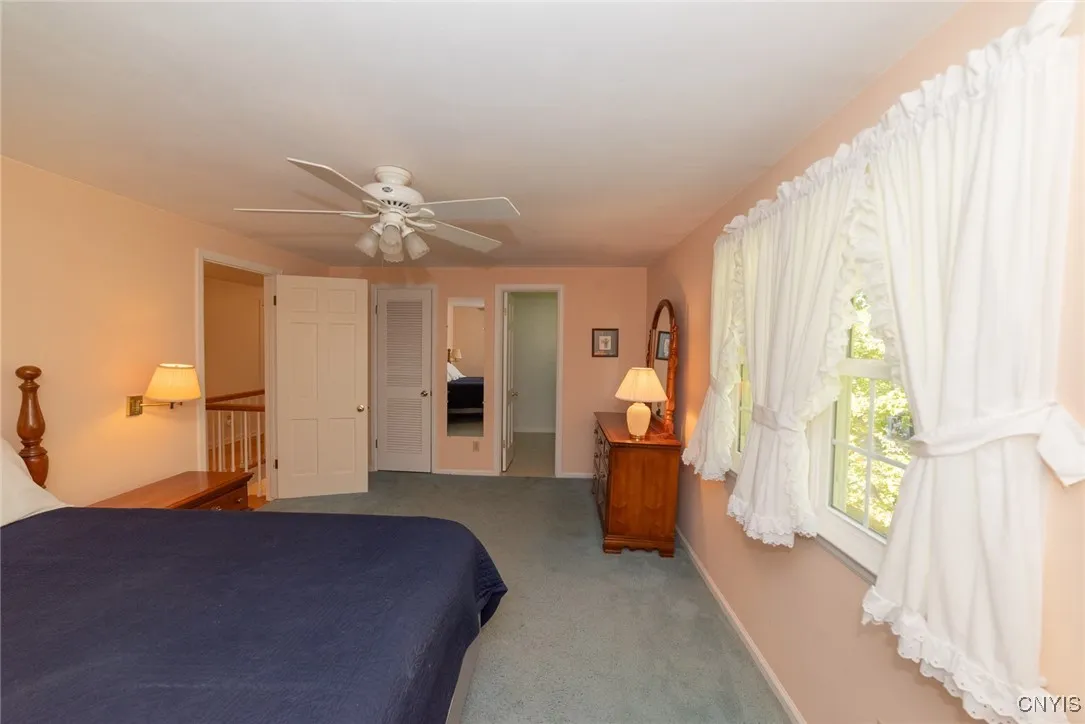 127 Hillside Way, Camillus, New York 13031, Camillus, New York 13031, 5 Bedrooms Bedrooms, 11 Rooms Rooms,2 BathroomsBathrooms,Residential,For Sale,127 Hillside Way, Camillus, New York 13031,0,S1644357