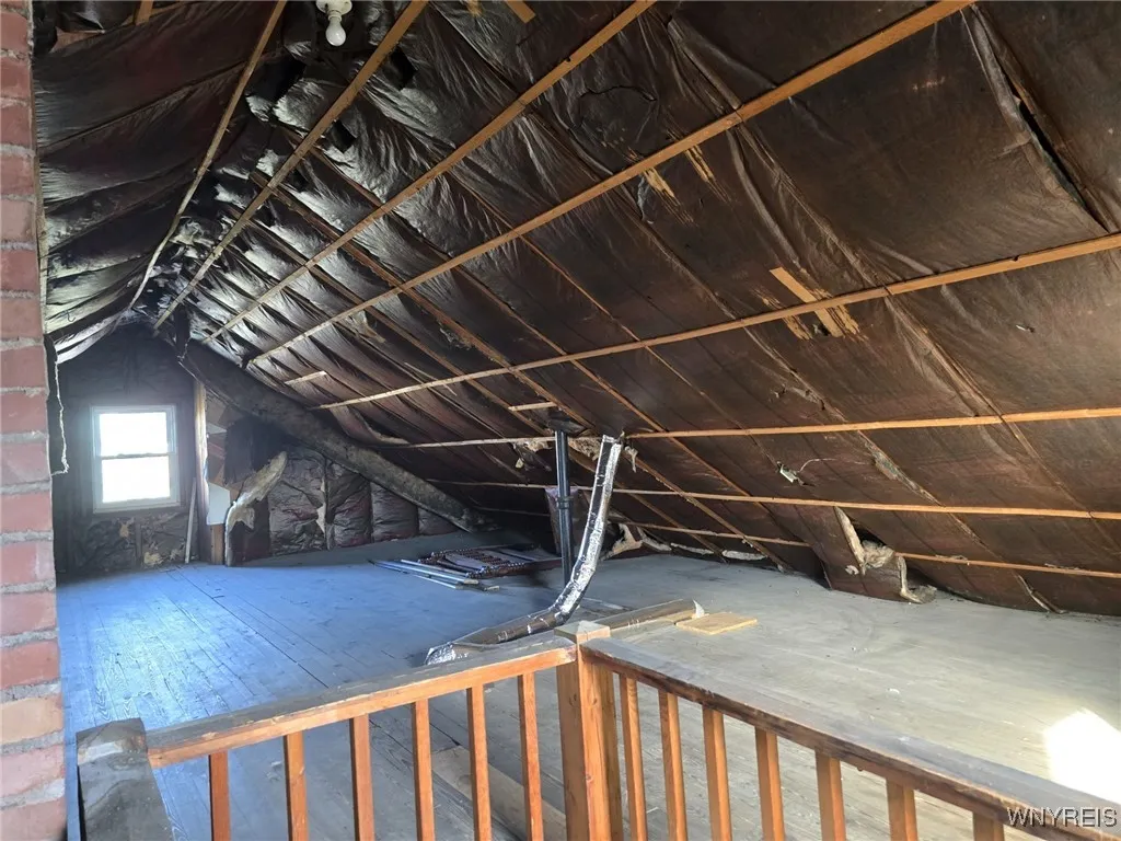 131 61st Street, Niagara Falls, New York 14304, Niagara Falls, New York 14304, 2 Bedrooms Bedrooms, 5 Rooms Rooms,2 BathroomsBathrooms,Residential,For Sale,131 61st Street, Niagara Falls, New York 14304,0,B1644507