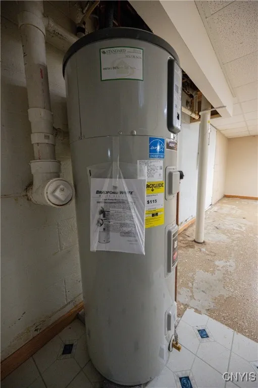 Hot water heater