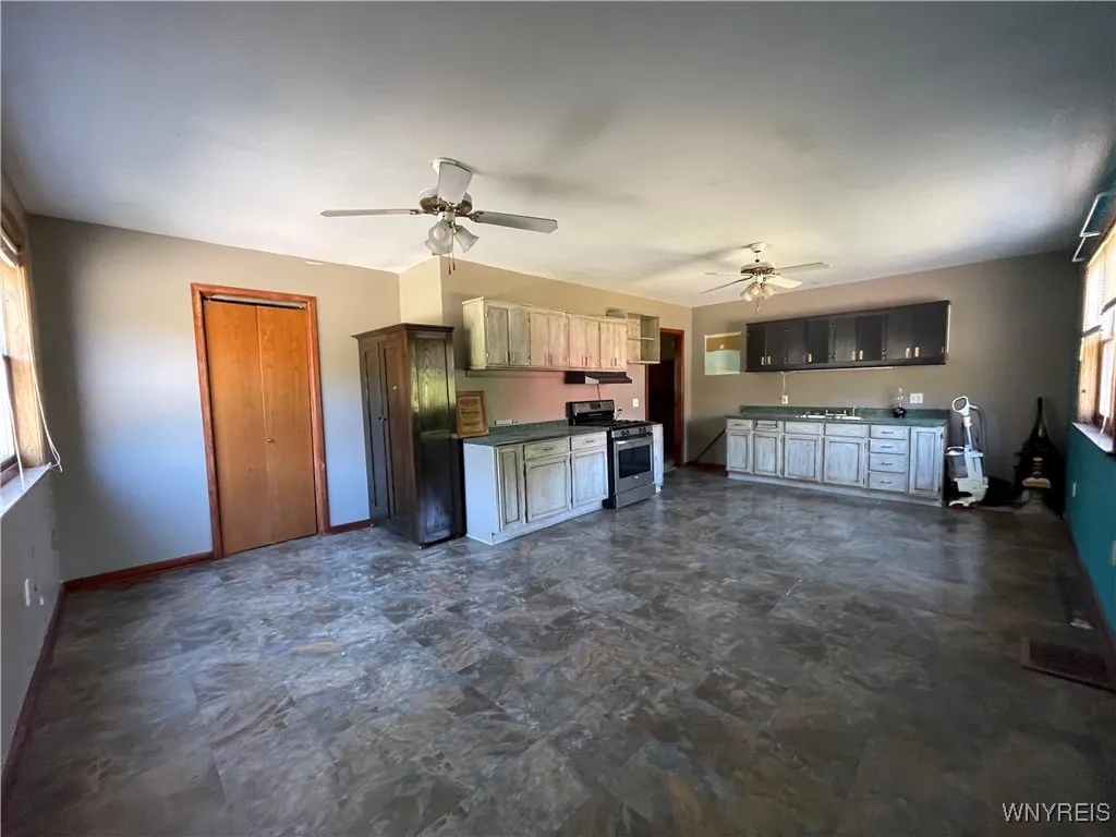 9954 Vermont Hill Road, Holland, New York 14080, Holland, New York 14080, 5 Bedrooms Bedrooms, ,2 BathroomsBathrooms,Residential,For Sale,9954 Vermont Hill Road, Holland, New York 14080,0,B1644462