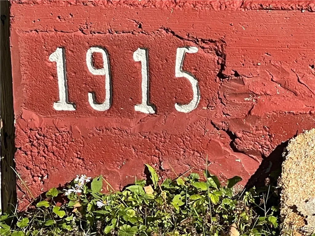 9954 Vermont Hill Road, Holland, New York 14080, Holland, New York 14080, 5 Bedrooms Bedrooms, ,2 BathroomsBathrooms,Residential,For Sale,9954 Vermont Hill Road, Holland, New York 14080,0,B1644462