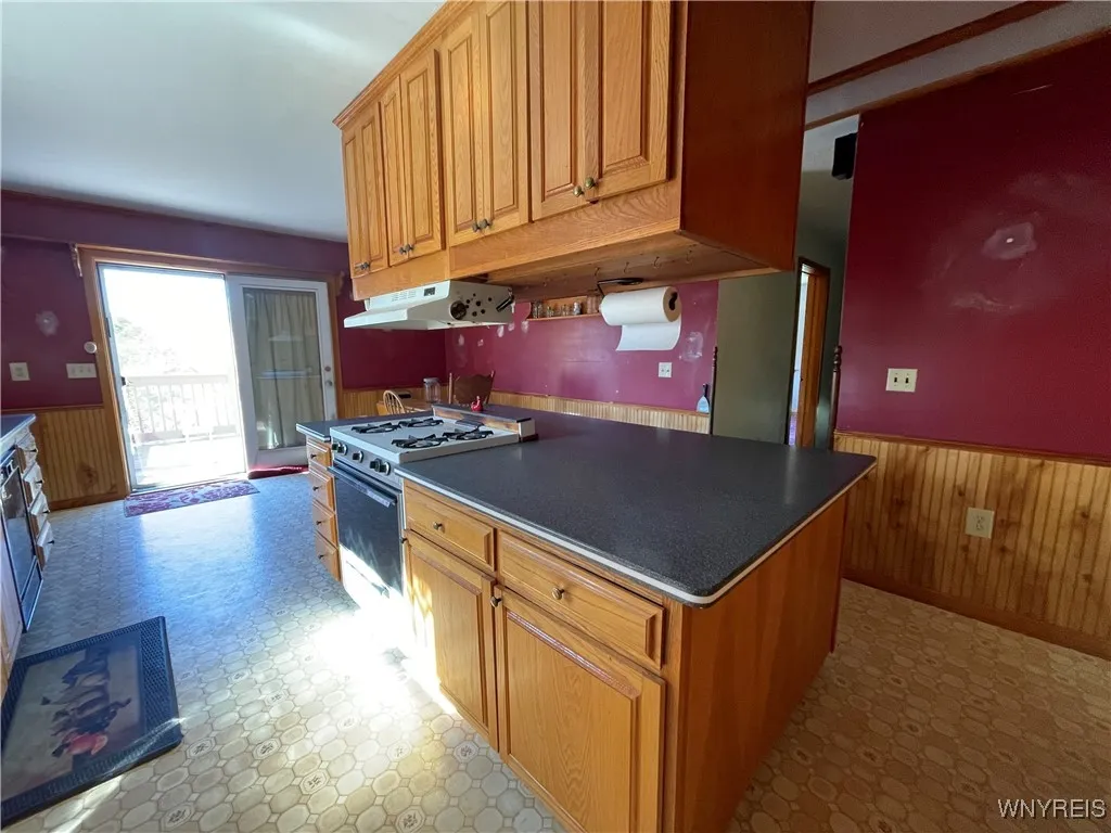 9954 Vermont Hill Road, Holland, New York 14080, Holland, New York 14080, 5 Bedrooms Bedrooms, ,2 BathroomsBathrooms,Residential,For Sale,9954 Vermont Hill Road, Holland, New York 14080,0,B1644462