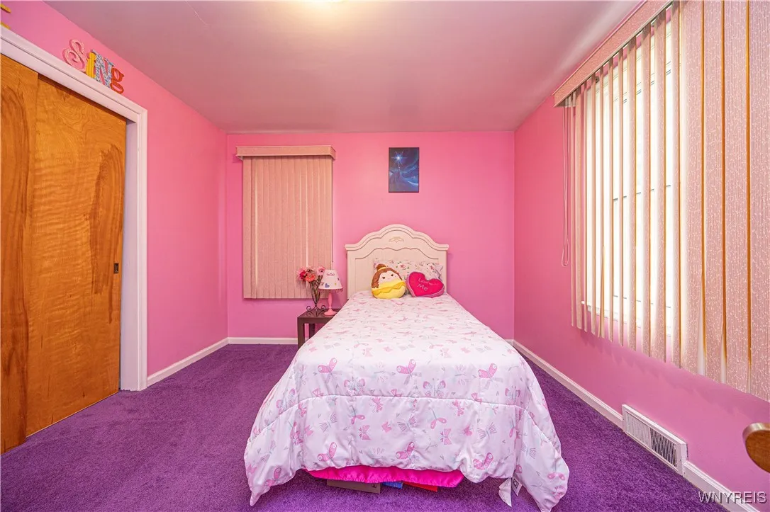 2219 Forest Avenue, Niagara Falls, New York 14301, Niagara Falls, New York 14301, 3 Bedrooms Bedrooms, 5 Rooms Rooms,1 BathroomBathrooms,Residential,For Sale,2219 Forest Avenue, Niagara Falls, New York 14301,0,B1643878