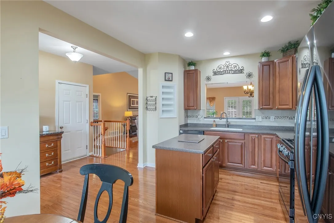 49 Waterfront Drive, Van Buren, New York 13027, Van Buren, New York 13027, 4 Bedrooms Bedrooms, 7 Rooms Rooms,3 BathroomsBathrooms,Residential,For Sale,49 Waterfront Drive, Van Buren, New York 13027,0,S1644582