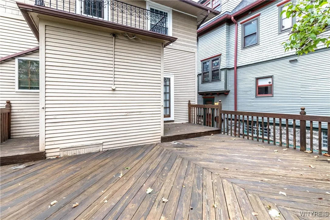 301 Woodward Avenue, Buffalo, New York 14214, Buffalo, New York 14214, 3 Bedrooms Bedrooms, 7 Rooms Rooms,1 BathroomBathrooms,Residential,For Sale,301 Woodward Avenue, Buffalo, New York 14214,0,B1644365