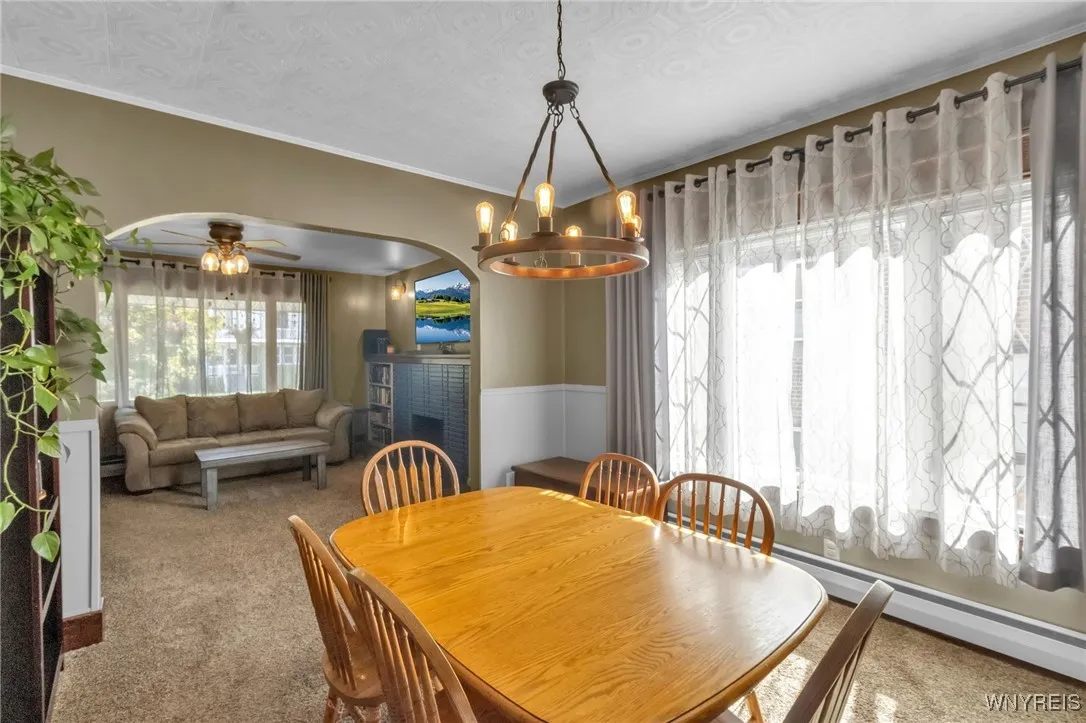 Dining Room - Lower