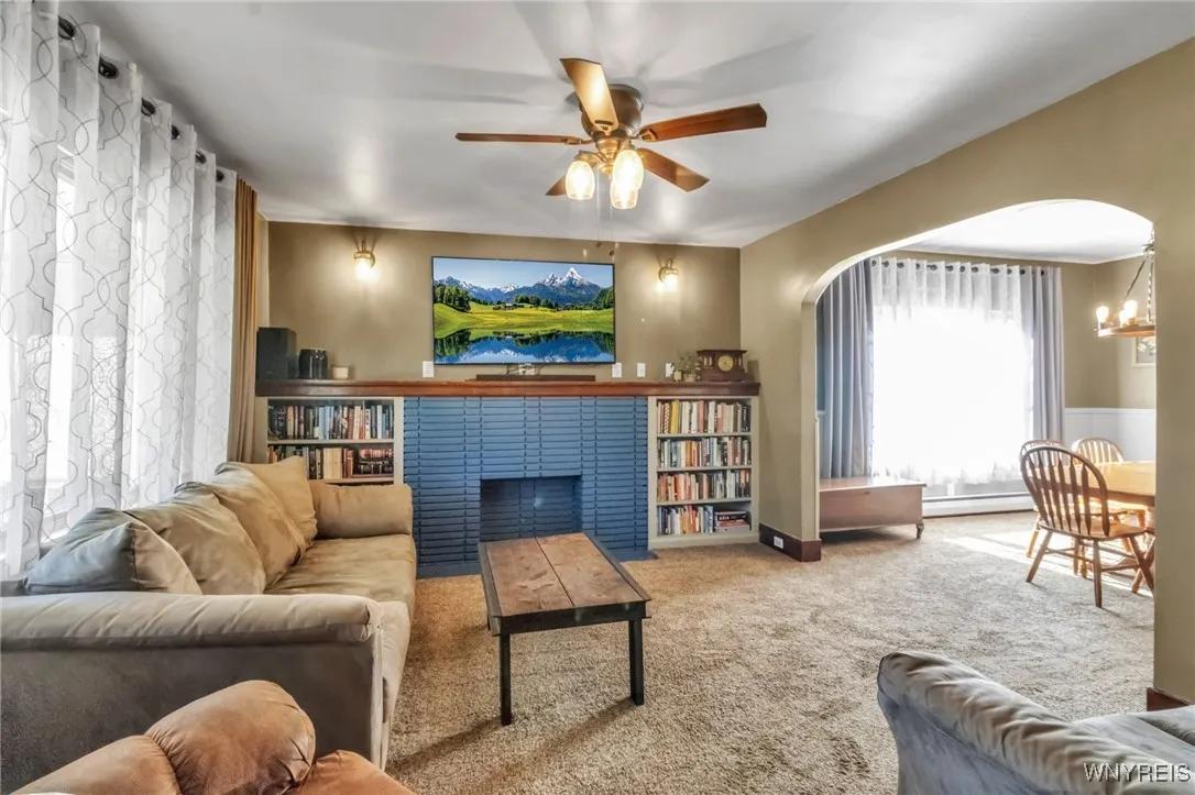 Living Room - Lower