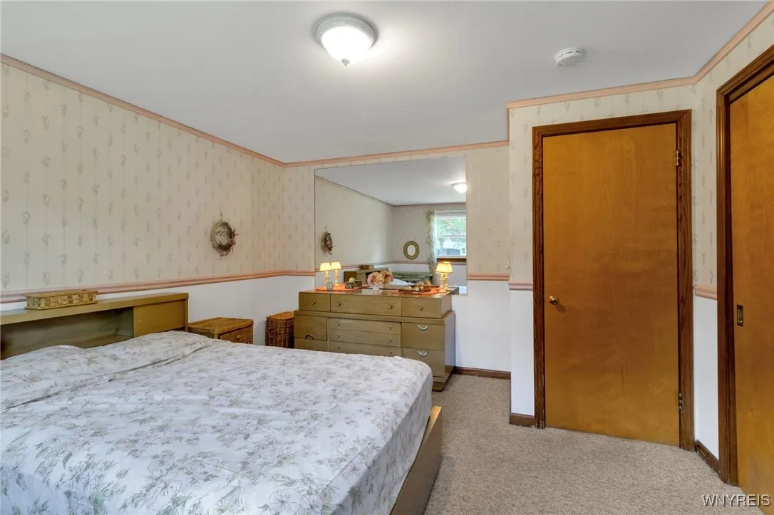 4520 Greenbriar Road, Clarence, New York 14221, Clarence, New York 14221, 3 Bedrooms Bedrooms, 8 Rooms Rooms,2 BathroomsBathrooms,Residential,For Sale,4520 Greenbriar Road, Clarence, New York 14221,0,B1644123