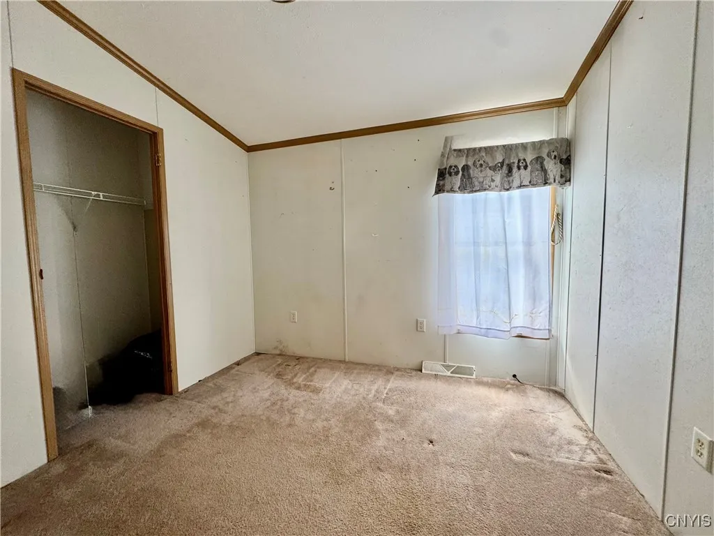 612 Barbara Avenue, New Hartford, New York 13323, New Hartford, New York 13323, 2 Bedrooms Bedrooms, 5 Rooms Rooms,2 BathroomsBathrooms,Residential,Closed,612 Barbara Avenue, New Hartford, New York 13323,0,S1644722